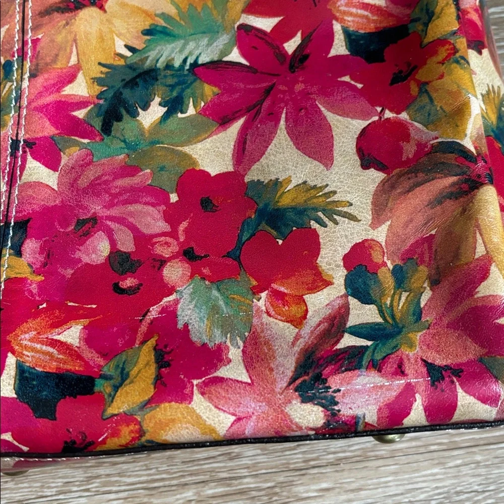 Patricia Nash Spring Multi Poppy Tote, pink floral pattern - Picture 9 of 17